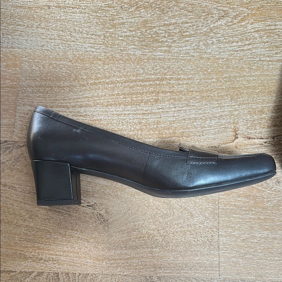 Franco Sarto Women's Black Leather Shoes 8 - Picture 6 of 7